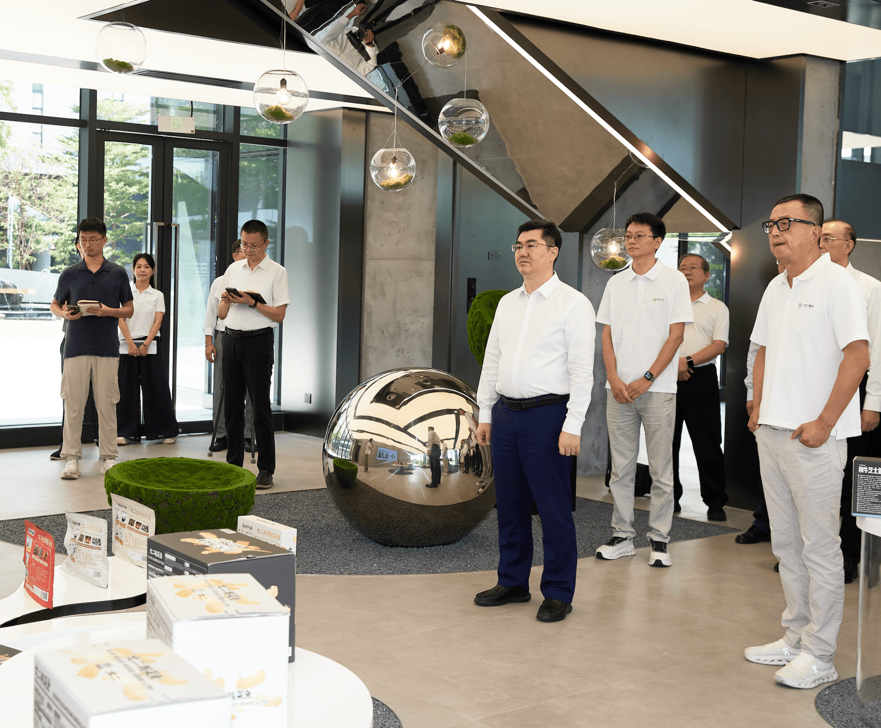 孙志洋市长调研九毛九集团全国供应链中心基地